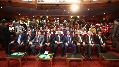 عبد السند يمامة: مجلس الشيوخ بحاجة لنصوص دستورية تمنحه مزيدًا من الاختصاصات 