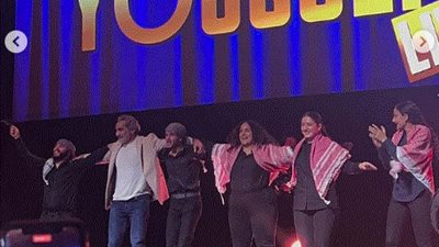 باسم يوسف يختتم عرضه في أستراليا بالدبكة الفلسطينية