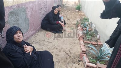 زوجة ضحية جاره في الدقهلية: بيعرضوا علينا فلوس عشان نتنازل