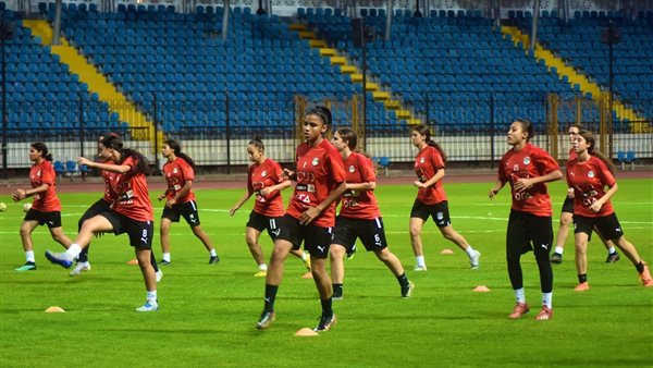 مران منتخب الناشئات