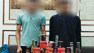 ضبط 3 عاطلين بالإسكندرية لإتجارهم في الألعاب النارية