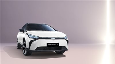 تقديم جيلي جوميتري C فيس ليفت 2024 الكهربائية في مصر