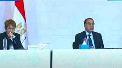 رئيس الوزراء يشهد إطلاق تقرير المتابعة الأول لمنصة برنامج نوفي 