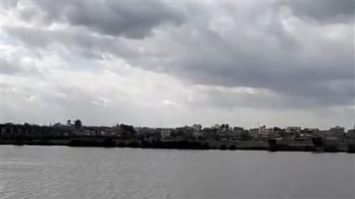 لليوم الثاني على التوالي.. توقف حركة الصيد في كفر الشيخ بسبب سوء الأحوال الجوية | بث مباشر