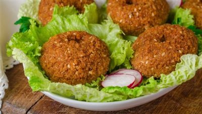 طريقة عمل الطعمية في الخلاط.. وصفة الست غالية