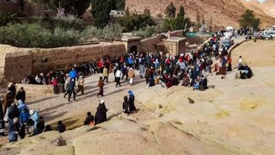إقبال كبير من السائحين على زيارة سانت كاترين رغم برودة الطقس