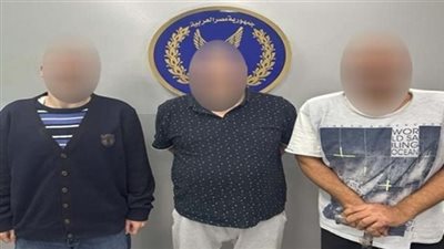 عائلة خلف القضبان بسبب رسالة تهديد عبر فيسبوك