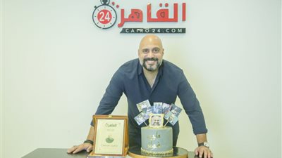 القاهرة 24 يُكرم وليد فواز بعد نجاحه في مسلسل صوت وصورة