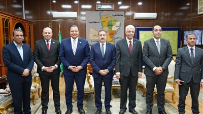 رئيس الرقابة الصحية يلتقي محافظ المنوفية لبحث إجراءات تأهيل المستشفيات للتأمين الشامل