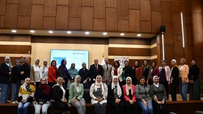 محافظ جنوب سيناء يشهد فعاليات برنامج «المرأة تقود في المحافظات المصرية» بشرم الشيخ