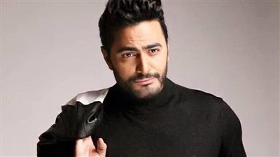 تامر حسني يحث متابعيه على الصلاة: أنا مش شيخ ومش بتكلم كفنان بتكلم كإنسان