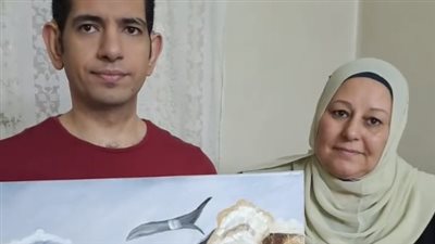 الشاب محمد من ذوي الهمم يبدع في رسم اللوحات بطنطا: نفسي أسافر أكمل تعليمي | بث مباشر 