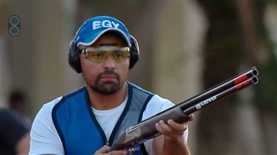 وزير الرياضة يهنئ عزمي محيلبة بفضية بطولة العالم في قطر 