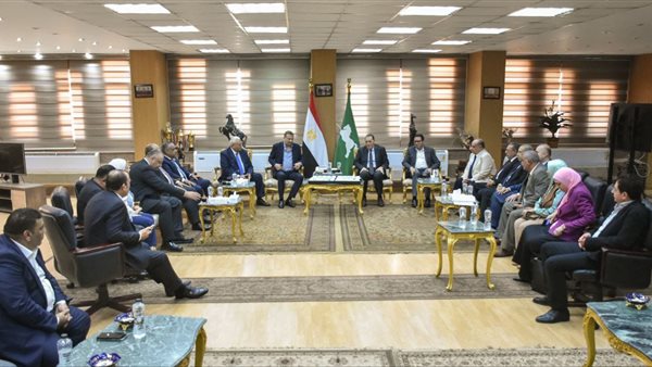 مبادرة إيد بإيد 