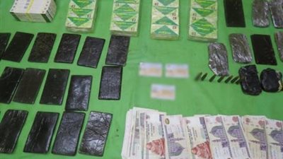 بـ كيلو ونصف.. سقوط عاطلين بحوزتهما كمية من الحشيش المخدر بسوهاج