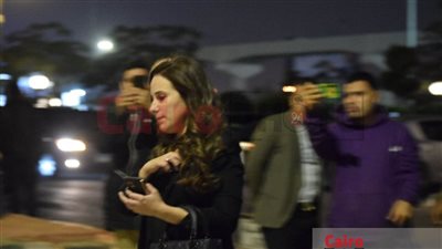 أول ظهور بعد شائعات طلاقها.. شيري عادل تقدم واجب العزاء في المنتج صلاح رمزي