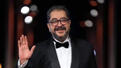 مات في اللوكيشن | تفاصيل اللحظات الأخيرة في حياة الفنان طارق عبد العزيز.. أحب الفن وتوفي خلال التصوير