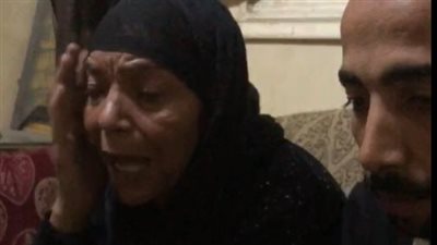 والدة شاب قتل على يد 4 ببنها: ضربوه بالشوم والمطاوي عشان دافع عن منطقته| بث مباشر 