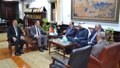 رئيس جامعة الإسكندرية يستقبل السفير الكويتي لبحث تعزيز التعاون المشترك