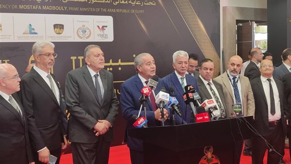 وزير التموين والتجارة