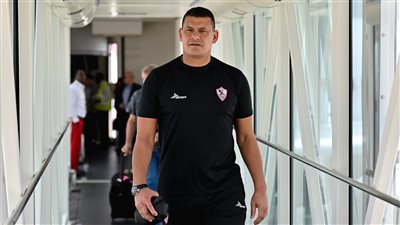 مكافأة خاصة من عبد الواحد السيد لـ سامسون أكينيولا ولاعبي الزمالك الشباب