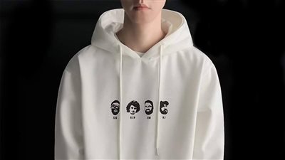 موضة شتاء 2024 للرجال.. البنطال الجلد يعود والسويترات الشبابية تكتسح