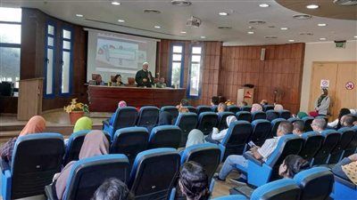 لقاءات توعوية للشباب حول جرائم التهديد الإلكتروني بالمنيا