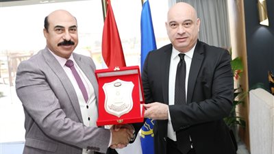 محافظ أسوان يستعرض مع سفير جورجيا المقومات السياحية والاستثمارية بالمحافظة