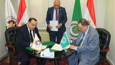 الوطنية للانتخابات توقع مذكرة تفاهم مع جامعة الدول العربية لمتابعة الانتخابات الرئاسية 