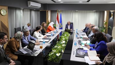 محافظ أسوان يعلن موعد بدء تنفيذ مشروع تحسين مياه الشرب بمناطق السيل الريفي والجديد 