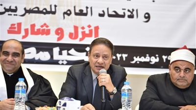 كرم جبر: لو علمنا حجم الضغوط والمؤامرات على مصر لهرعنا جميعًا للجان الانتخابية