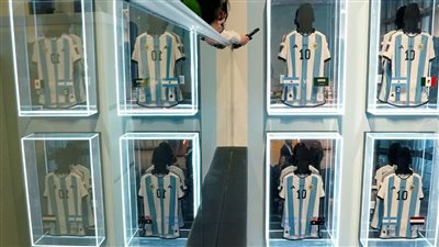 قمصان ميسي في كأس العالم 2022 تخطى سعرها الـ 5 ملايين دولار