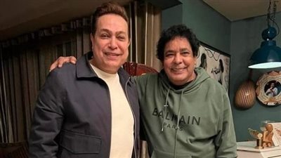 أغلى الشخصيات على قلبي.. حكيم يكشف تفاصيل زيارته لـ الكينج محمد منير