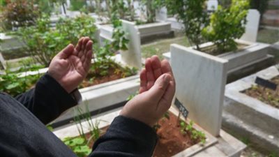 50 دعاء للميت مؤثر جدًا بالاسم.. اللهم أفسح له في قبره مد بصره