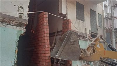 للتصدي لمخالفات البناء.. ضبط 8 مخالفات بناء دون ترخيص وإيقاف أعمال تعديل في المنيا