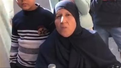جيران مسنة قتلت على يد عاطل بالقناطر الخيرية: كان عايز يسرقها فخلص عليها.. كانت محترمة وفي حالها دايما | بث مباشر