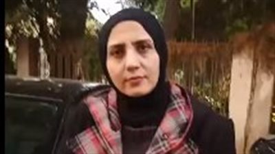 اتحرش بيا على السلم.. سيدة تتهم حماها بالتعدي عليها في عين شمس | فيديو