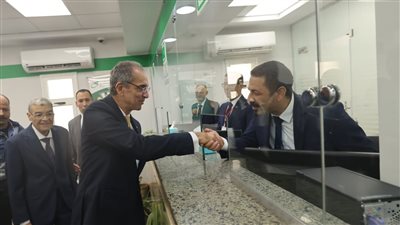 وزير الاتصالات: تطوير وتحديث جميع منافذ البريد على مستوى الجمهورية بإجمالي 4500 منفذ