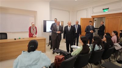 وزير التعليم العالي: عدد من الجامعات الأجنبية ترغب في شراكة مع الفرع الدولي لجامعة القاهرة