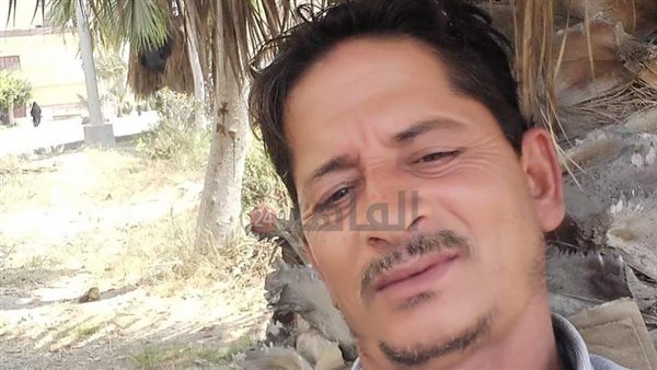 عاطف الجارحي العامل