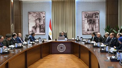 رئيس الوزراء: توجيهات رئاسية لحوكمة إجراءات التغذية المدرسية لتقديم وجبة متكاملة للطلاب