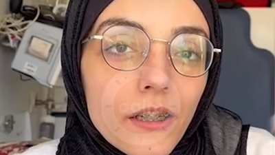طبيبة فلسطينية مصابة في قصف صاروخي لمنزلها بغزة: نقلوني لمصر وقدمولي الرعاية الطبية| بث مباشر 