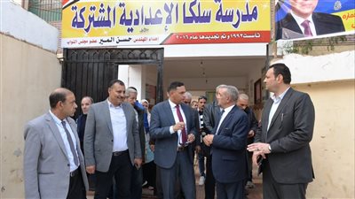 بالصور.. محافظ الدقهلية يتفقد عددًا من مقار اللجان استعدادًا لانتخابات الرئاسة