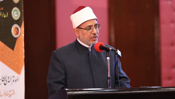 الدكتور سلامة داود