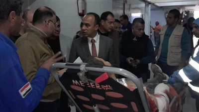 نائب محافظ المنيا يتفقد مصابي حادث بني مزار | صور 