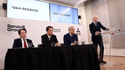 نيسان وميتسوبيشي تؤكدان خططهما للاستثمار في وحدة رينو للسيارات الكهربائية 