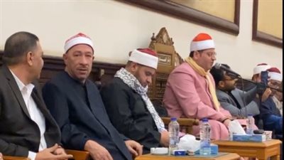 بحضور كبار القراء.. بدء عزاء نجل الشيخ الراحل محمد الطبلاوي بمسجد المشير طنطاوي| بث مباشر 