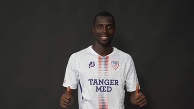 السنغالي بابا بادجي يدخل حسابات الأهلي لإنهاء أزمة الهجوم