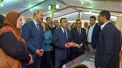 محافظ الإسكندرية يفتتح الملتقى التوظيفي الرابع لخريجي المدارس الفنية