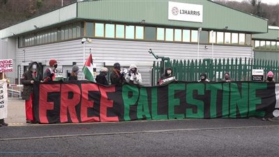 توقيعات لطرد السفيرة الإسرائيلية وإجبار زارا على الإغلاق.. كيف تقود بريطانيا المقاومة الشعبية لصالح غزة؟